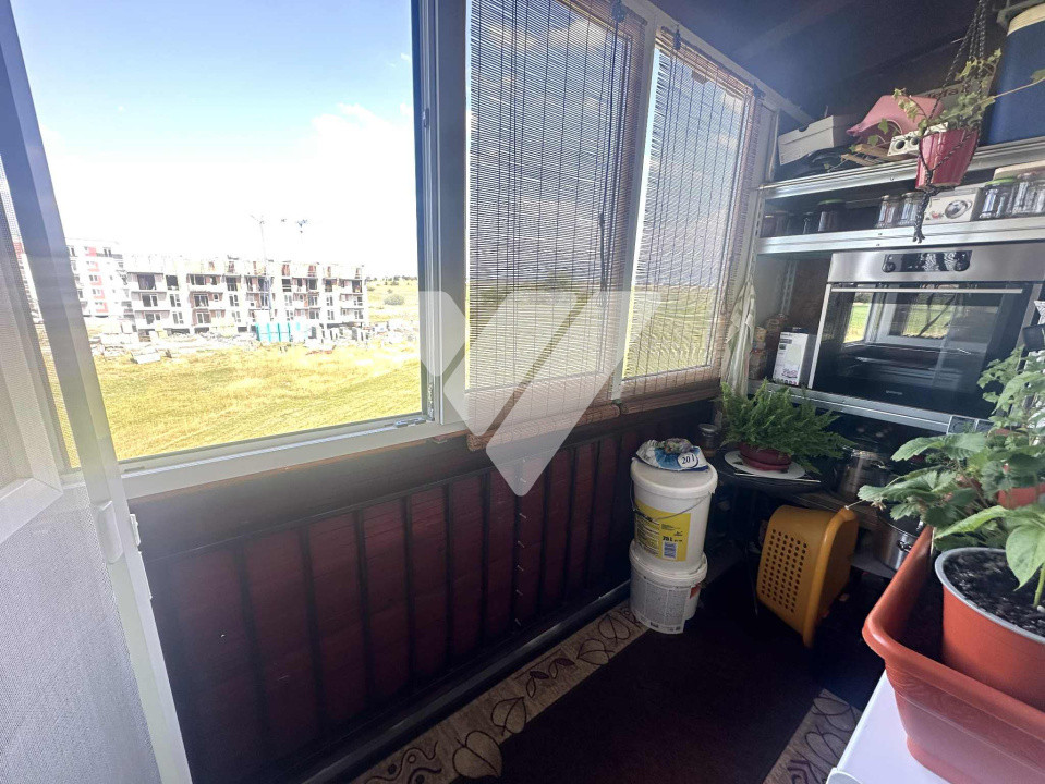 Apartament 3 camere decomandat etaj 3 zona Magnolia Sibiu