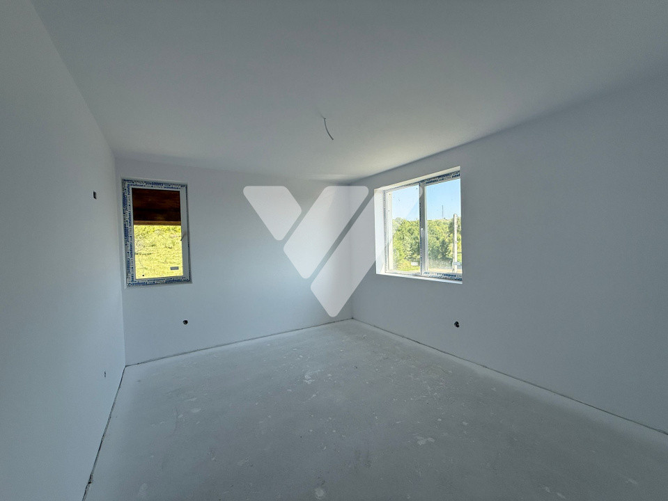 Casa tip duplex 5 camere si teren 250 mp de vanzare in Cisnadie Sibiu