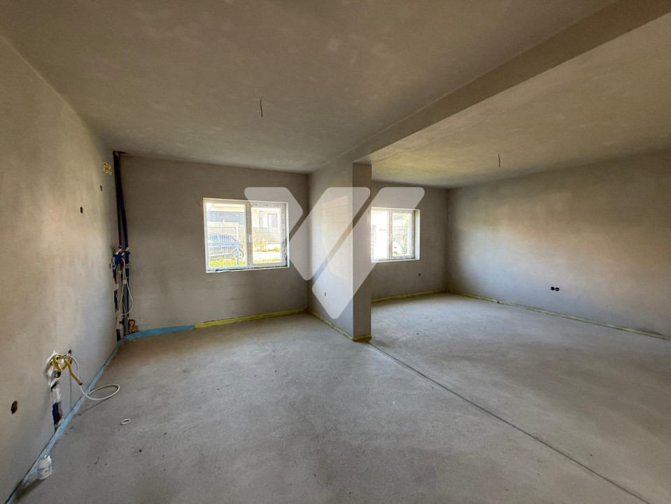 Casa individuala 7 camere si teren 506 mp de vanzare - Cisnadie Sibiu