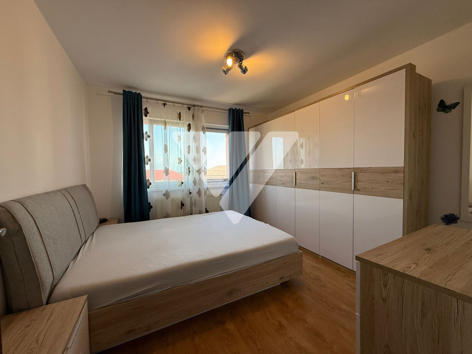 Apartament cu 3 camere decomandat, de inchiriat - zona Vasile Aaron