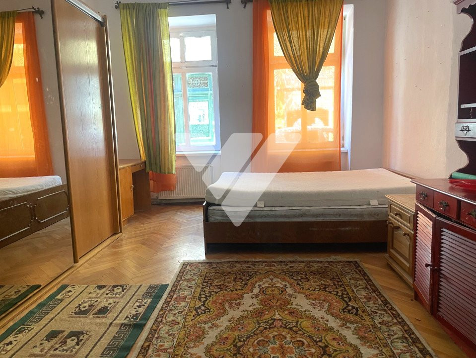 De Vanzare Apartament 2 camere 70mp - Ultracentral - Sibiu