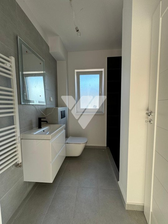 Apartament 4 camere 2 bai etaj 4  zona Lidl Doamna Stanca