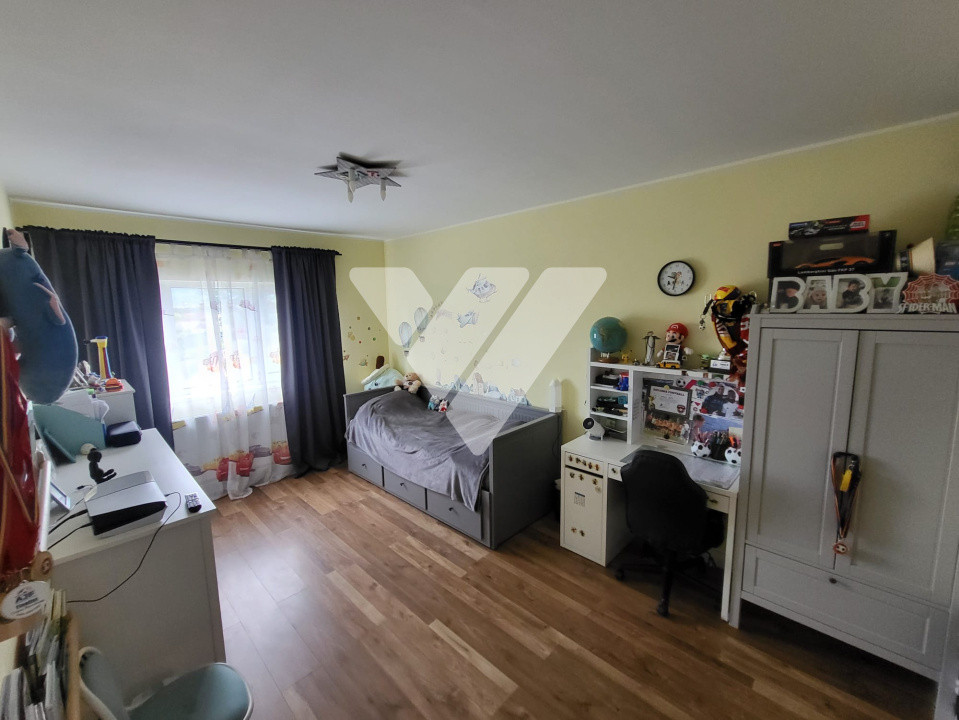 Casa de vis 5 camere, doua balcoane si doua terase in Selimbar, Sibiu