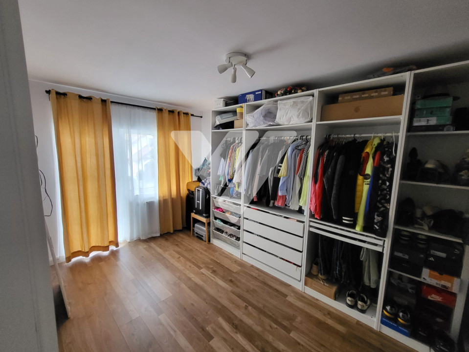 Casa de vis 5 camere, doua balcoane si doua terase in Selimbar, Sibiu