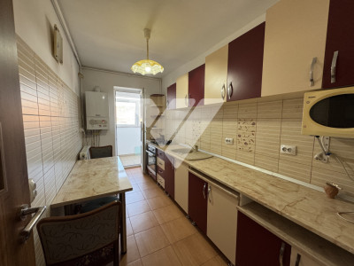 Apartament 3 camere 83 mp de vanzare Bvd. Mihai Viteazu Sibiu