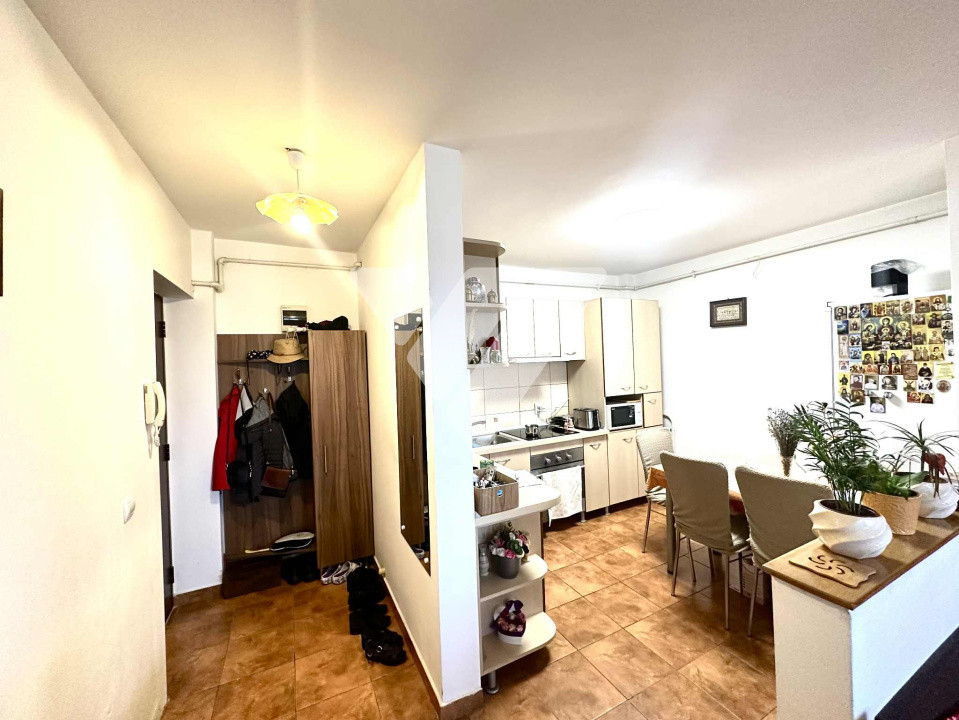 Garsoniera, 37 mp utili, etaj 1, zona Tilisca