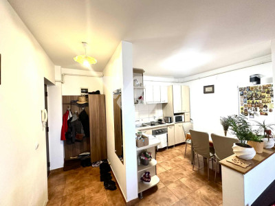 Garsoniera, 37 mp utili, etaj 1, zona Tilisca