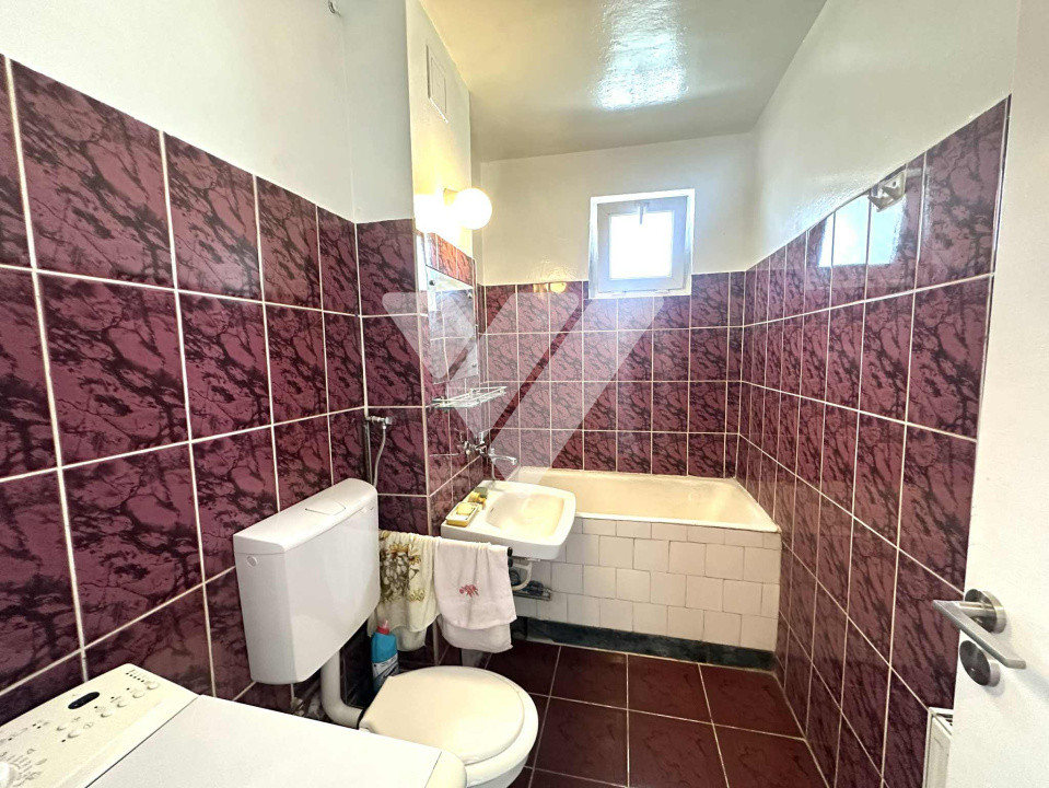 Apartament 2 camere 48 mp utili etaj 2 zona Terezian Sibiu