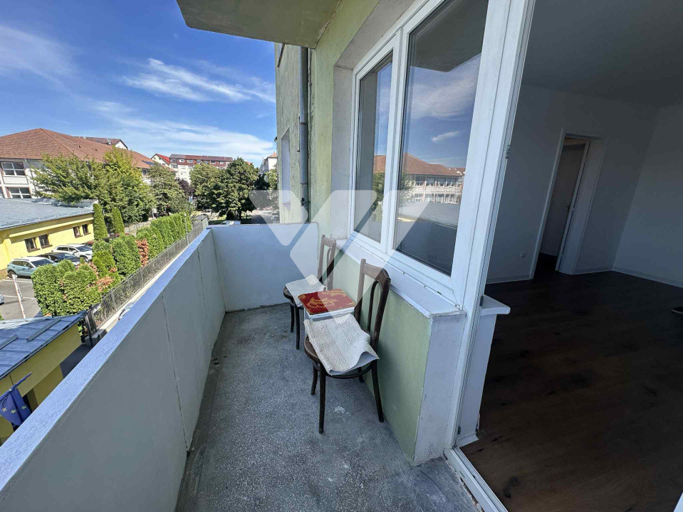Apartament 2 camere 48 mp utili etaj 2 zona Terezian Sibiu