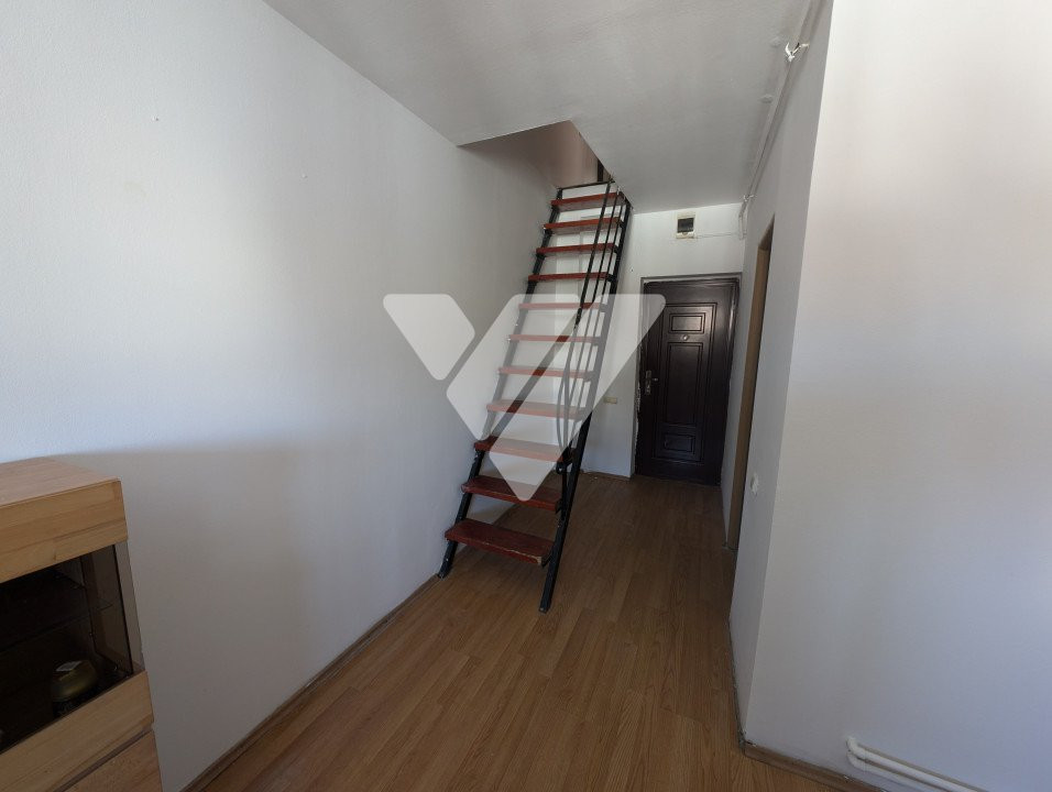 Apartament tip mansarda de inchiriat terezian