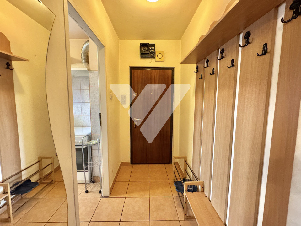 Apartament 3 camere mobilat balcon si pivnita Bvd Mihai Viteazu Sibiu