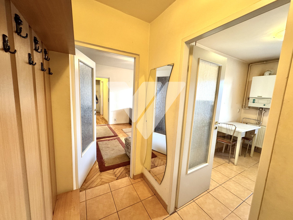 Apartament 3 camere mobilat balcon si pivnita Bvd Mihai Viteazu Sibiu