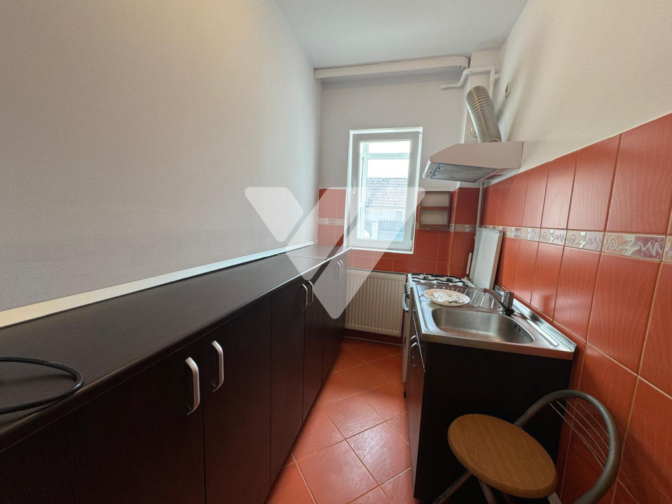 Apartament 2 camere decomandat cu 2 balcoane – Parter Calea Poplăcii