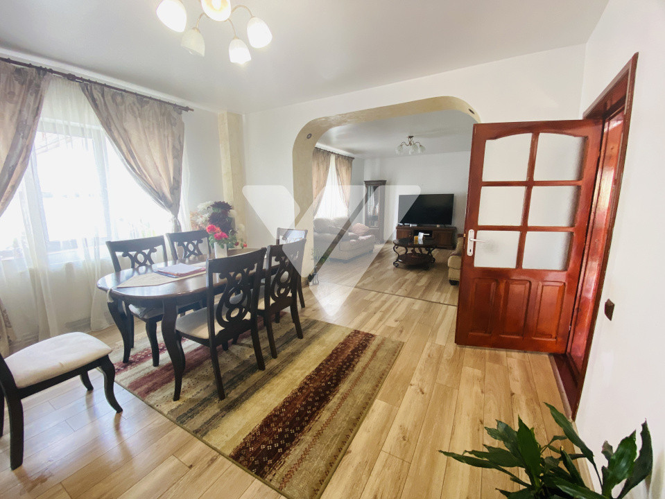 Casa individuala mobilata 5 camere de vanzare in Selimbar Sibiu