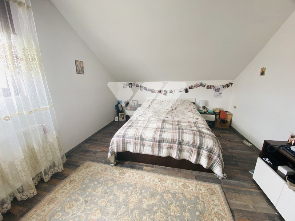 Casa individuala mobilata 5 camere de vanzare in Selimbar Sibiu