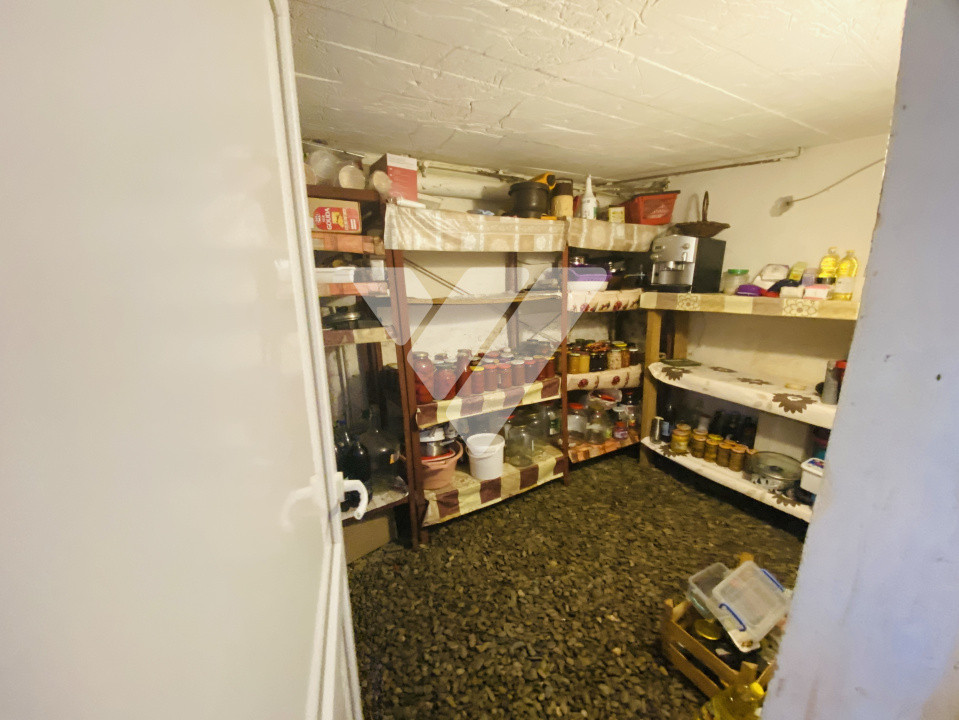 Casa individuala mobilata 5 camere de vanzare in Selimbar Sibiu