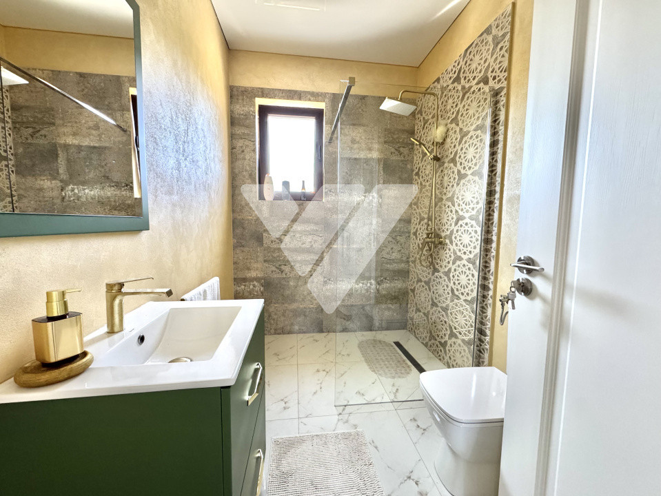 Casa de lux 4 camere terasa pivnita si teren 1007 mp Daia Noua Sibiu
