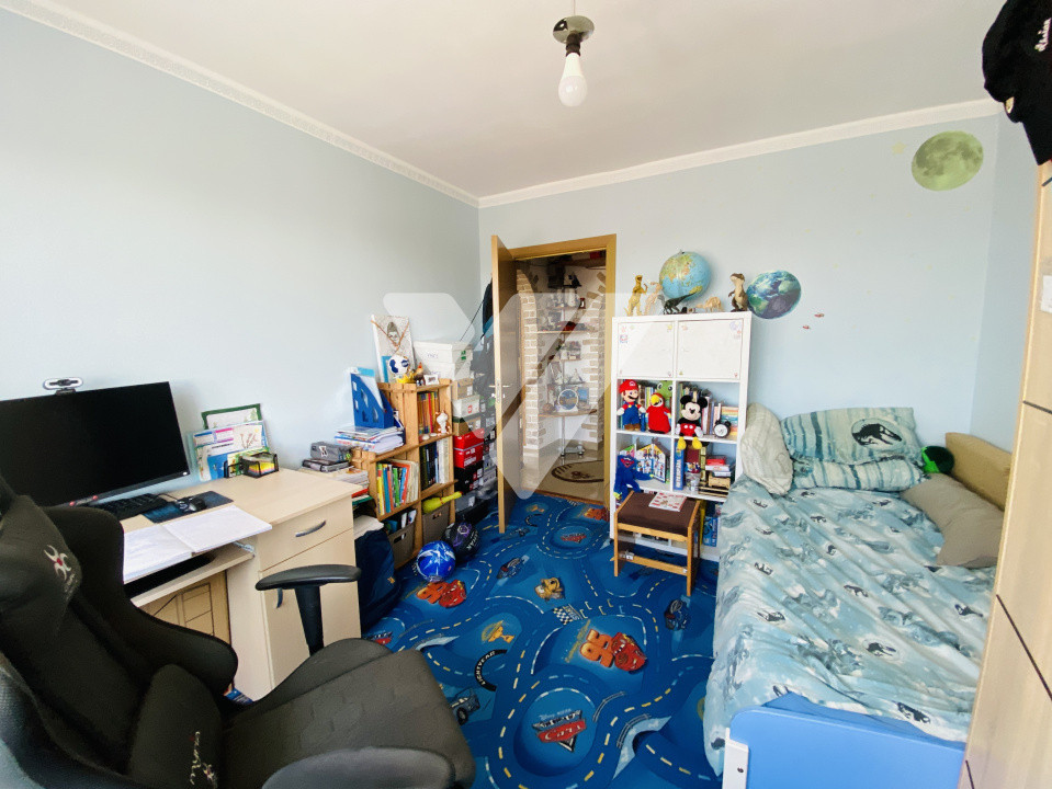 Apartament 3 camere mobilat 63 mp Vasile Aaron Sibiu 