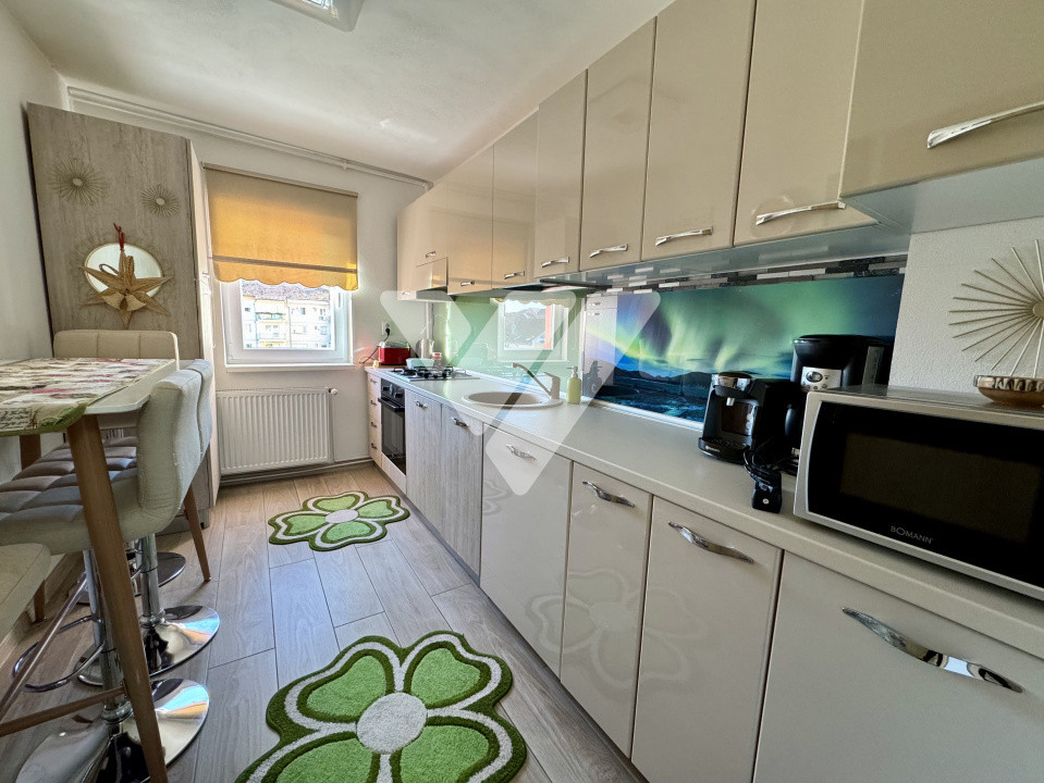 Apartament 3 camere decomandat de inchiriat etaj 3 in Strand Sibiu