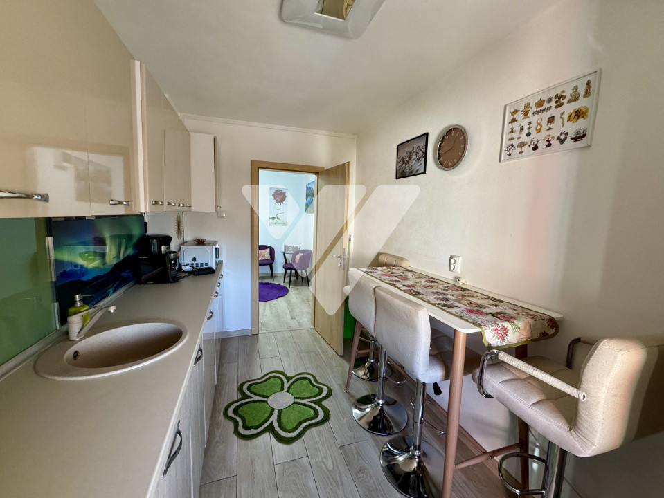Apartament 3 camere decomandat de inchiriat etaj 3 in Strand Sibiu
