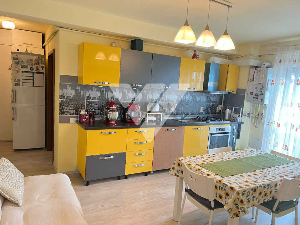 Apartament 3 camere 55 mp + balcon mobilat utilat  Doamna Stanca Sibiu