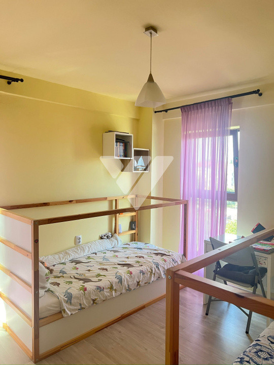 Apartament 3 camere 55 mp + balcon mobilat utilat  Doamna Stanca Sibiu