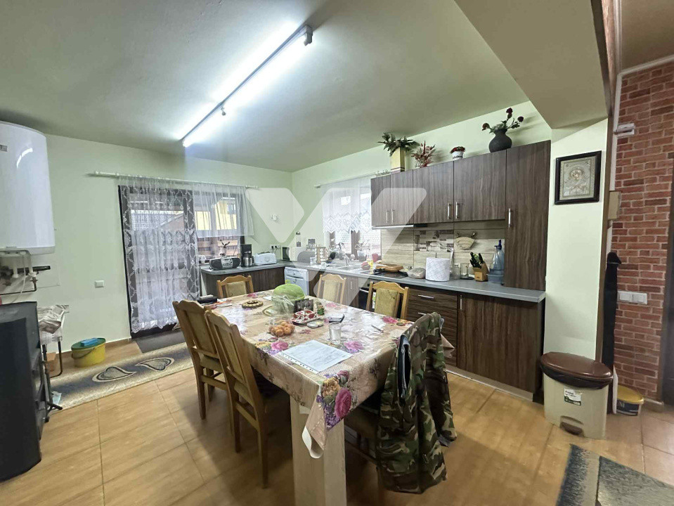 Casa individuala 5 camere si 470 mp teren in Selimbar Sibiu