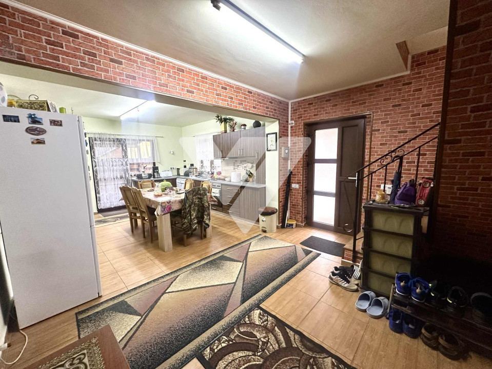 Casa individuala 5 camere si 470 mp teren in Selimbar Sibiu