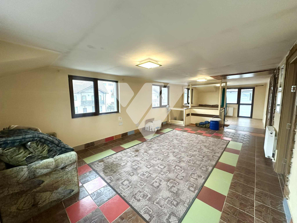 Casa individuala 5 camere si 470 mp teren in Selimbar Sibiu