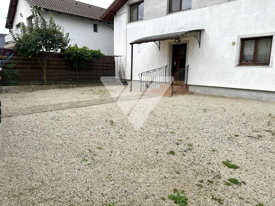Casa individuala 5 camere si 470 mp teren in Selimbar Sibiu