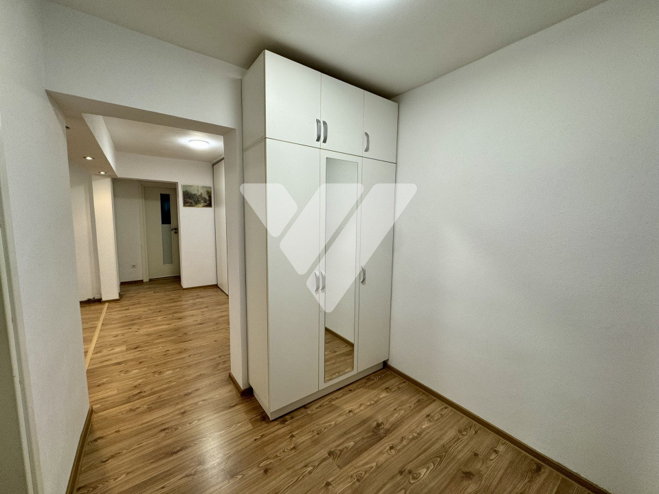 Apartament 3 camere 2 bai mobilat 66 mp si pivnita - Terezian Sibiu