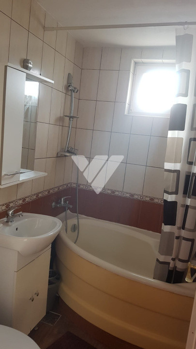 Apartament 2 camere de vanzare zona Mihai Viteazu