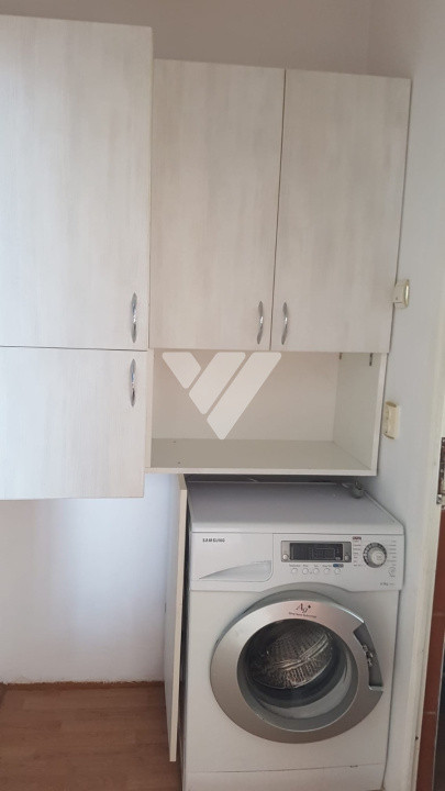 Apartament 2 camere de vanzare zona Mihai Viteazu