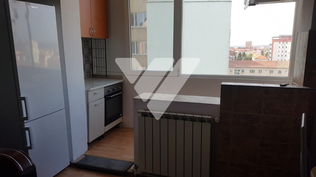 Apartament 2 camere de vanzare zona Mihai Viteazu