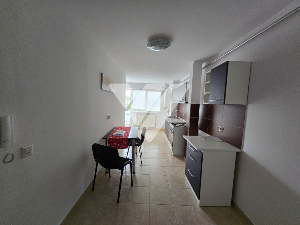 Apartament tip mansarda 3 camere de vanzare Zona Strand
