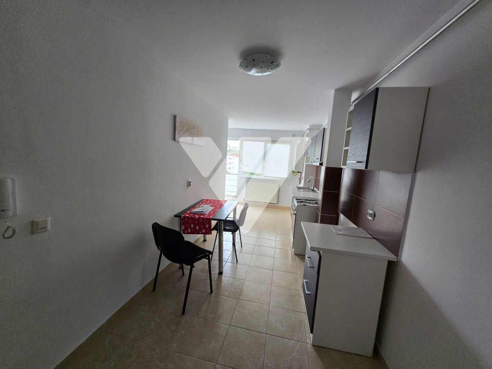 Apartament tip mansarda 3 camere de vanzare Zona Strand