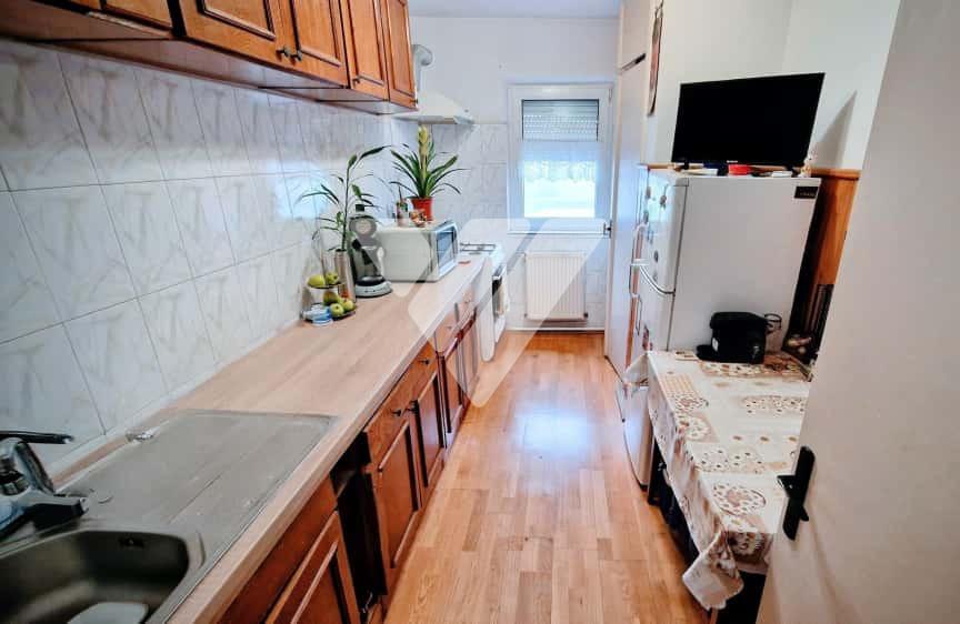 Apartament 3 camere mobilat uitilat 58mp utili zona Vasile Aaron Sibiu