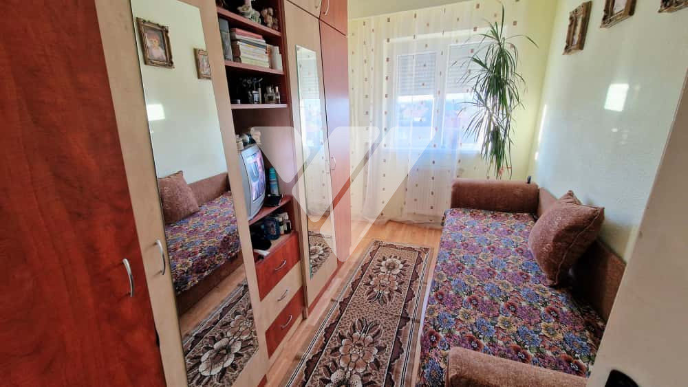 Apartament 3 camere mobilat uitilat 58mp utili zona Vasile Aaron Sibiu