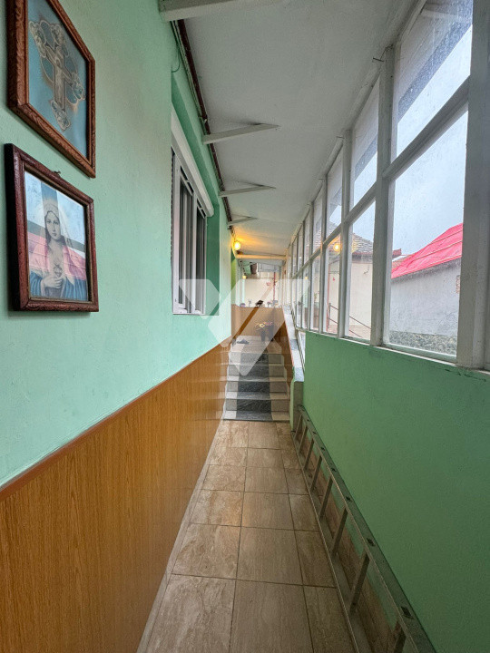 Casa 3 camere si teren 90 mp la curte comuna zona Veterani Sibiu