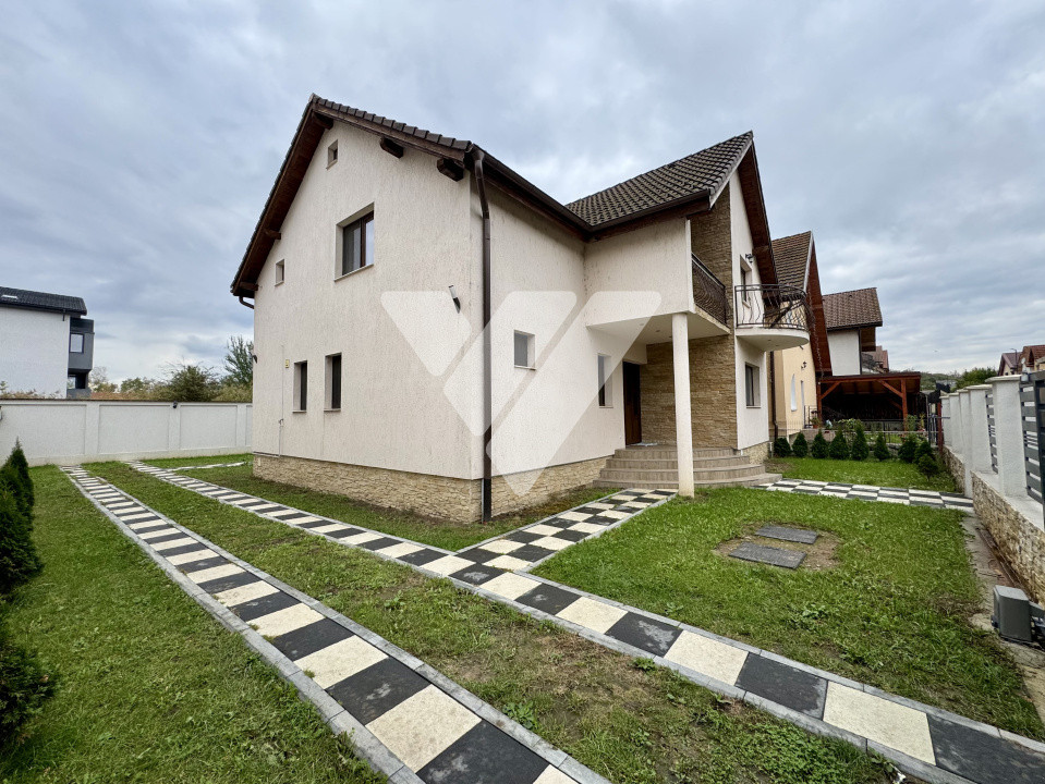 Casa individuala 5 camere si teren 500 mp de inchiriat Selimbar Sibiu