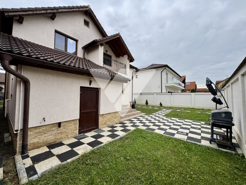 Casa individuala 5 camere si teren 500 mp de inchiriat Selimbar Sibiu