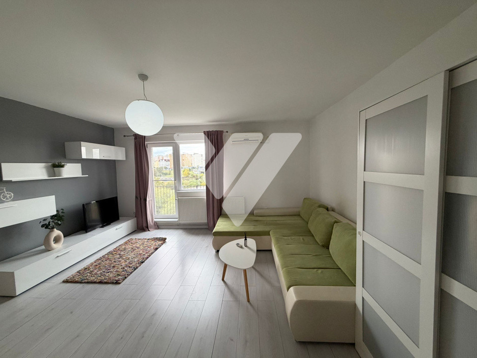 Apartament tip mansarda 3 camere zona Stefan cel mare