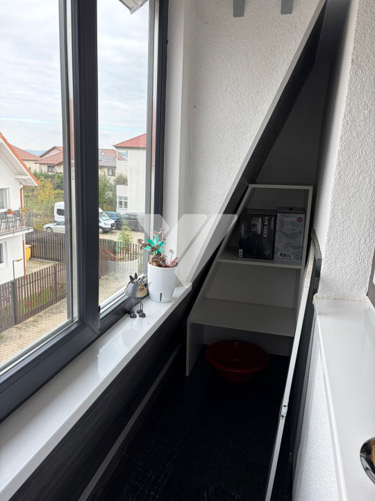 Apartament 3 camere , Zona Arhitectilor , Etaj 2, Loc parcare inclus
