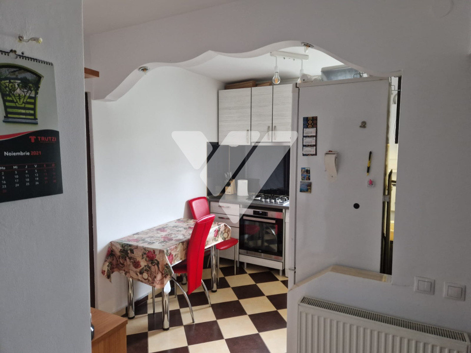 Apartament 3 camere decomandat mobilat etaj 2 Cisnadie Sibiu