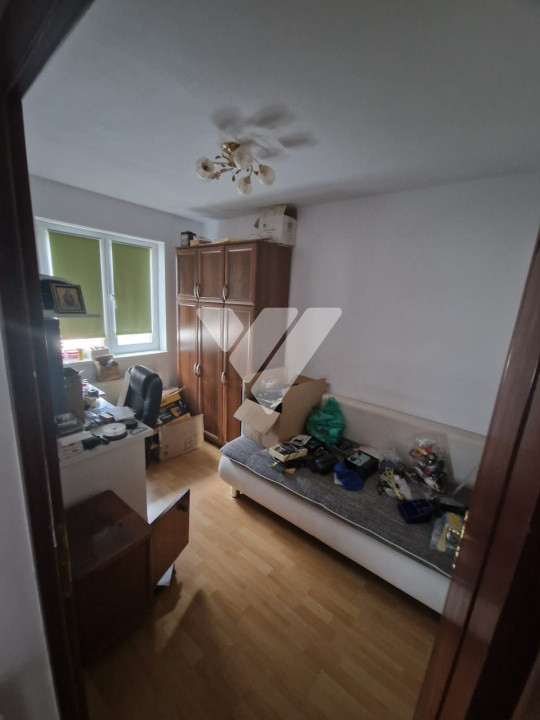 Apartament 3 camere decomandat mobilat etaj 2 Cisnadie Sibiu