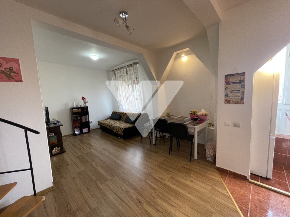 Apartament tip mansarda renovat – 3 camere, Sibiu, Hipodrom 1
