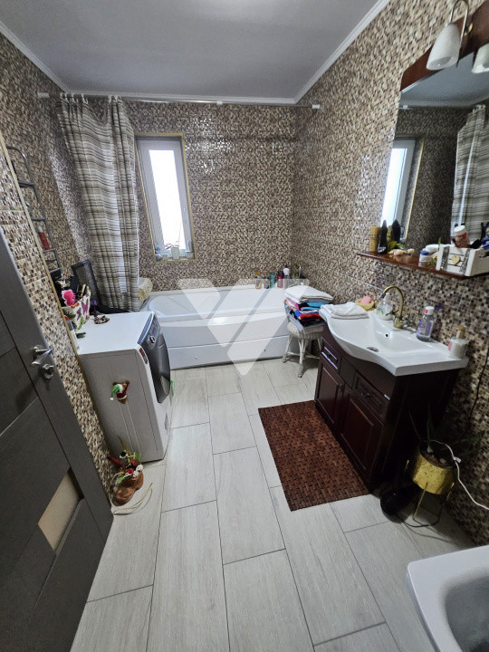 Casa duplex 4 camere mobilat si teren 229 mp in Cartierul Arhitectilor