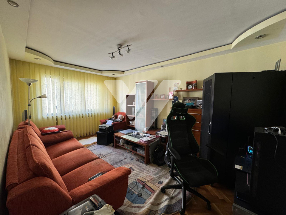 Apartament 3 camere 64 mp mobilat și utilat zona Vasile Aaron 