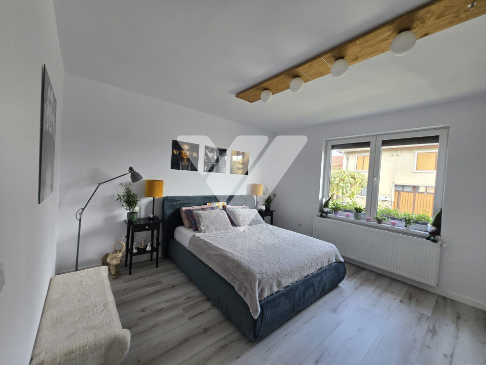 Casa individuala renovata 2 camere mobilata in Cisnadie Sibiu