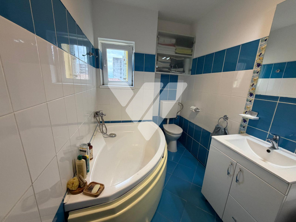 Apartament 3 camere la mansarda mobilat 76 mp Ciresica Sibiu